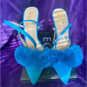 Single Sole Heels. US Size 8. Teal Blue.